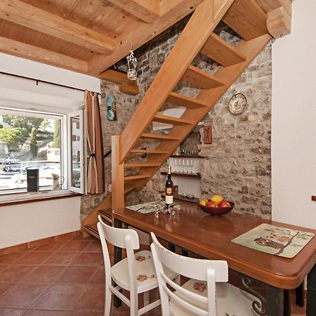 Seaside Holiday House Maslinica, Solta - 13965 Grohote Buitenkant foto